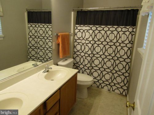 6287 Carter Dr, Owens VA  22485-7164 exterior