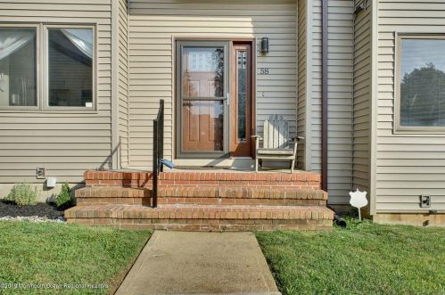 58 Malibu Ct, Old Bridge NJ  08857-3053 exterior