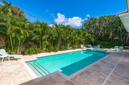 1215 Crestwood Dr, Delray Beach FL  33483-7211 exterior