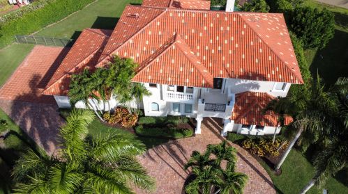 2400 Newbury Ct, West Palm Beach FL  33414-7736 exterior