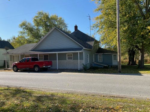 9049 Olson Rd, Delong, IN