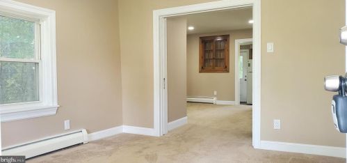 265 Maple Ave, Harleysville PA  19438-1742 exterior