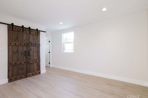 11512 La Maida St, North Hollywood CA  91601-4323 exterior