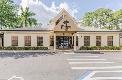 15161 Cedarwood Ln, Naples FL  34110-8020 exterior