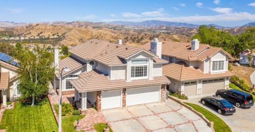 21905 Wakefield Ct, Santa Clarita, CA 91350-3976