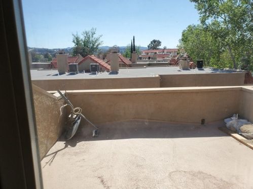 17940 River Cir, Santa Clarita CA  91387-5848 exterior