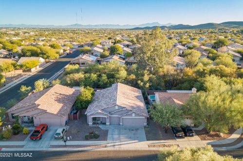2621 Junebug Pl, Tucson, AZ 85713-1106