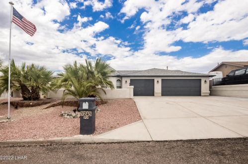 3245 Rustler Dr, Lake Havasu City, AZ 86404-4016