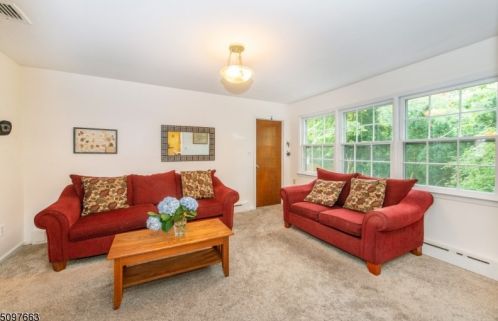 66 Ravine Ave, Nutley NJ  07110-2934 exterior