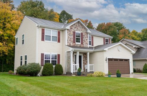 613 Polaris St, West Bend, WI 53095-5428