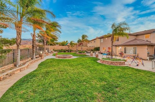 29562 Sequoia Rd, Santa Clarita, CA 91387-6244