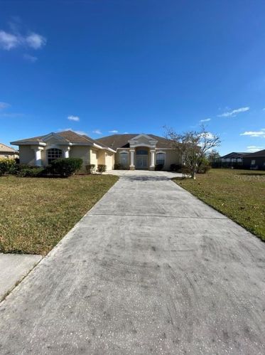 34220 Sahalee Loop, Dade City, FL 33525-6224