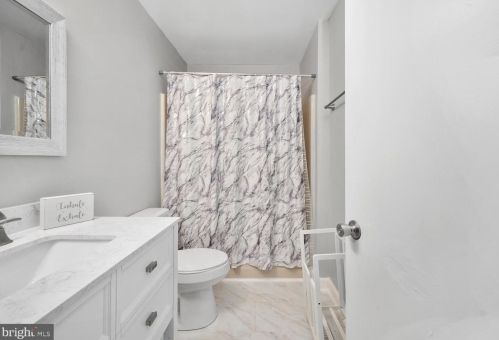 6 Florence Ln, Fredericksburg VA  22405-3605 exterior