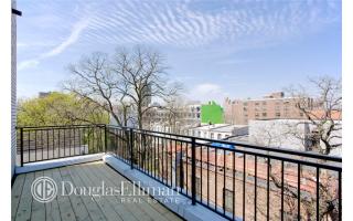 557 Lafayette Ave, Brooklyn, NY 11205-4971