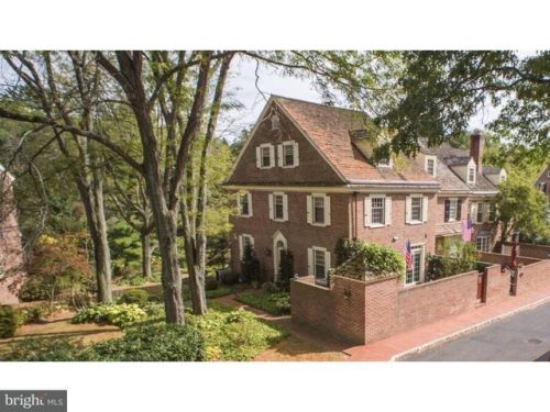 403 Willowmere Ln, Prospectville, PA 19002-6022