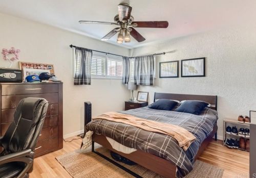 4083 Kendall St, San Diego CA 92109-6505 exterior