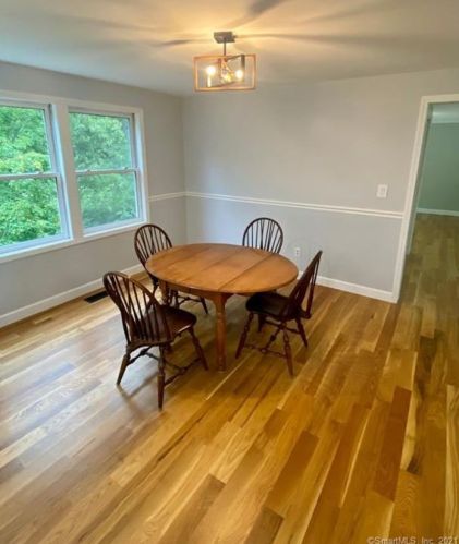 53 Harvard Ct, Middletown CT  06457-4965 exterior