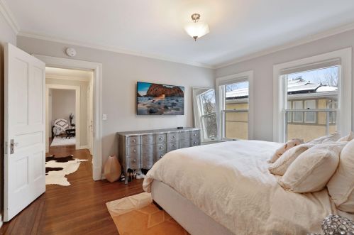 4223 Garfield Ave, Minneapolis MN 55409-1812 exterior