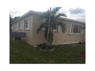 130 38th St, Hialeah, FL 33012-4404