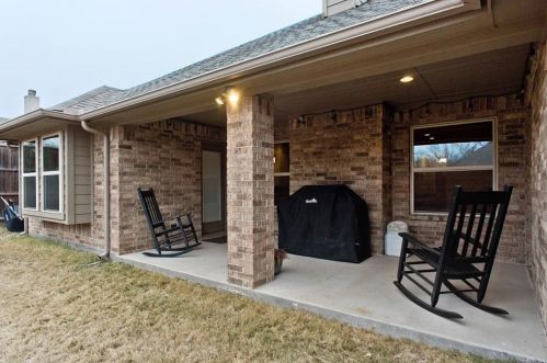 116 Venado Ct, Azle TX  76020-3643 exterior
