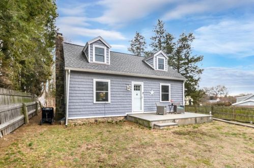 110 Norwalk Rd, Norwalk, CT 06850-4403