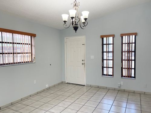 2666 72nd St, Hialeah FL  33016-5419 exterior