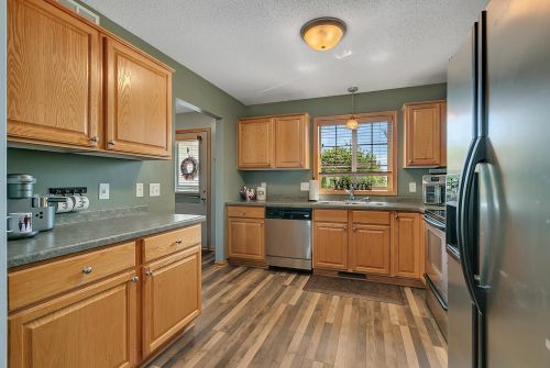 1517 Oriole Ave, Sartell MN  56377-4405 exterior