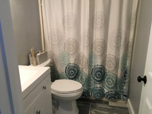 17 Pne Ave, Coventry RI 02816-5929 exterior