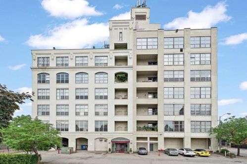 5850 Center St, Pittsburgh, PA 15206-0022