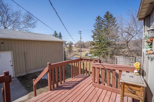 5 58th Ave, Duluth MN  55804-2505 exterior