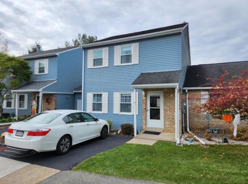 7 Princeton Ct, Easton, PA 18040-1040