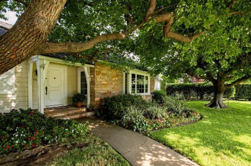 6934 Firmament Ave, Van Nuys, CA 91406-5105