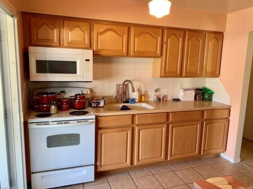 11 Heath Aster Ln, Lehigh Acres FL 33936-0073 exterior