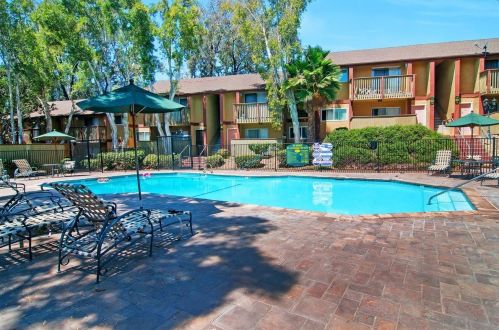 6333 College Grove Way, San Diego CA 92115-7209 exterior