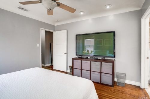 304 Sloan Ave, Compton CA  90221-3351 exterior