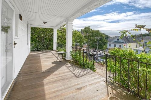 158 Franklin Ave, New Rochelle, NY 10805-3707