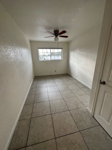 1712 Cherry Ave, Long Beach CA  90806-5821 exterior