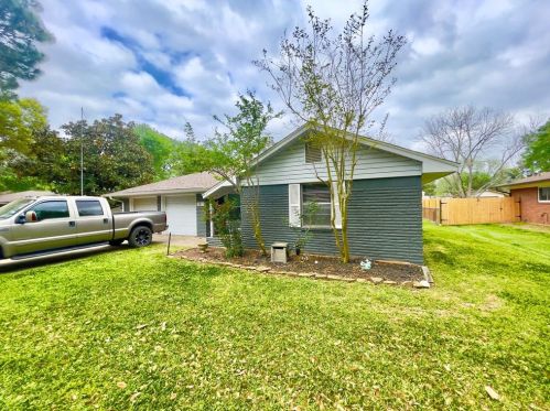 2823 Talasek St, Richmond, TX 77471-6044