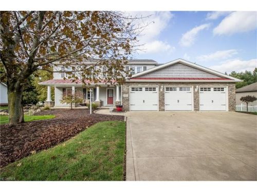 9815 Pondera St, Massillon, OH 44646-9384