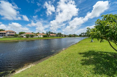 6774 Newport Lk Cir, Boca Raton FL 33496-3004 exterior