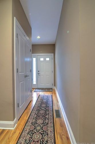 131 Kyles Way, Huntington, CT 06484-6615