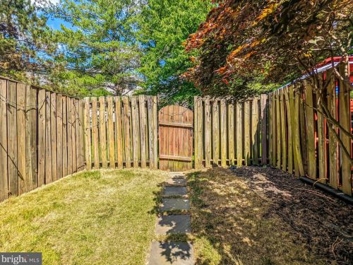 12169 Presidio Way, Woodbridge VA  22192-1052 exterior