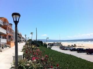 212 38th St, Manhattan Beach CA  90266-3104 exterior