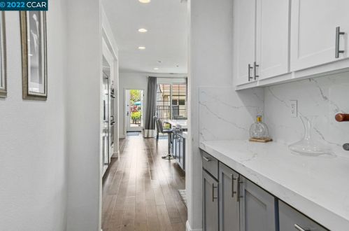 5648 Dresslar Cir, Livermore CA  94550-7194 exterior