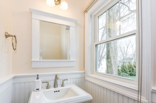 6 Nolan St, Norwalk CT  06850-2525 exterior