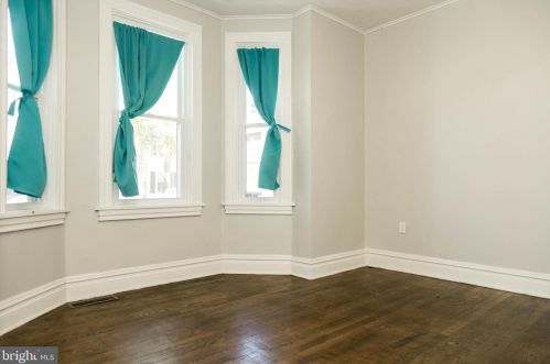 421 Hanover St, Carlisle PA  17013-1930 exterior