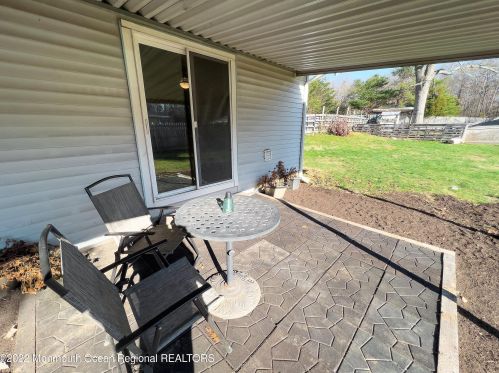 475 Toms River Rd, Jackson Twp NJ  08527-3722 exterior