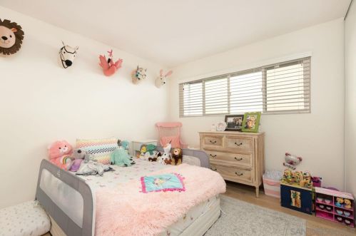 2451 Beryl St, San Diego CA 92109-3401 exterior