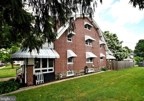 809 2nd St, Lansdale, PA 19446-2108