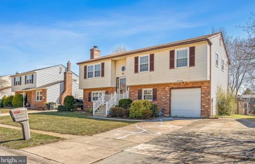 21 Craig Rd, Bear, DE 19701-1125
